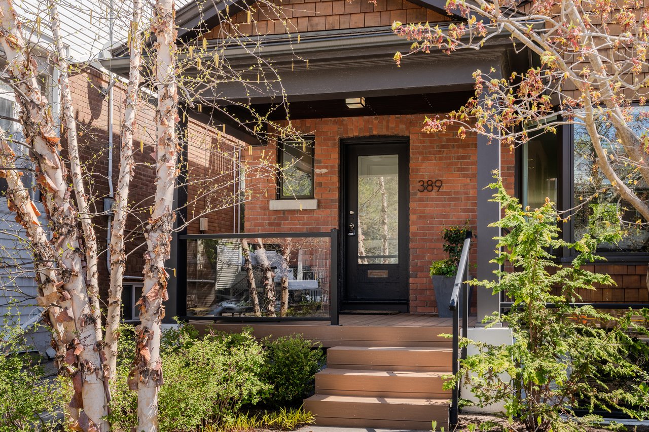 389 Woodbine Ave
