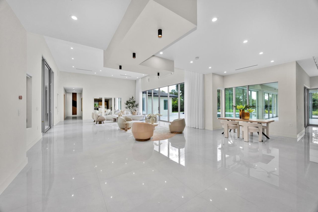 JUST LISTED: Modern Luxury Estate at 11240 SW 95th Street