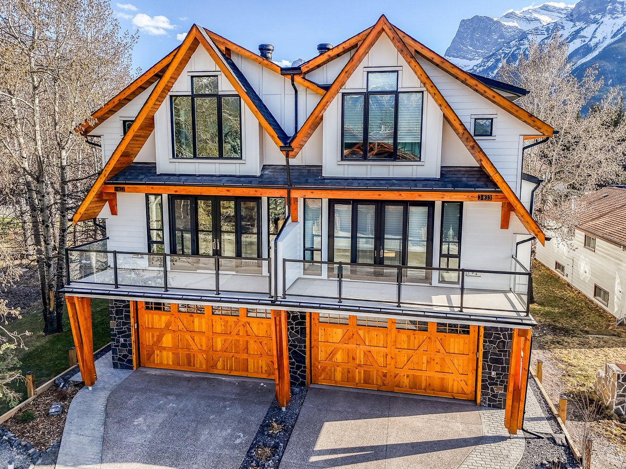 1(NE) - 833 6th Street