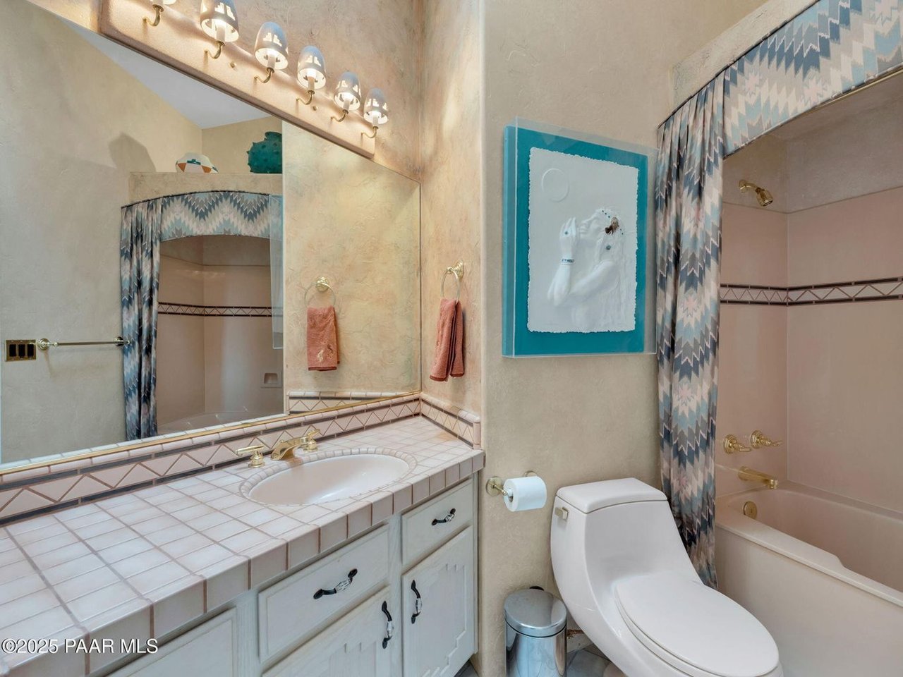 3160 Rainbow Ridge Dr