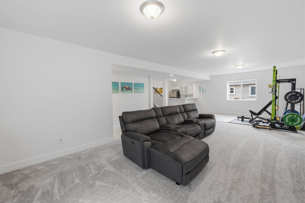 1952 Clayhouse Drive