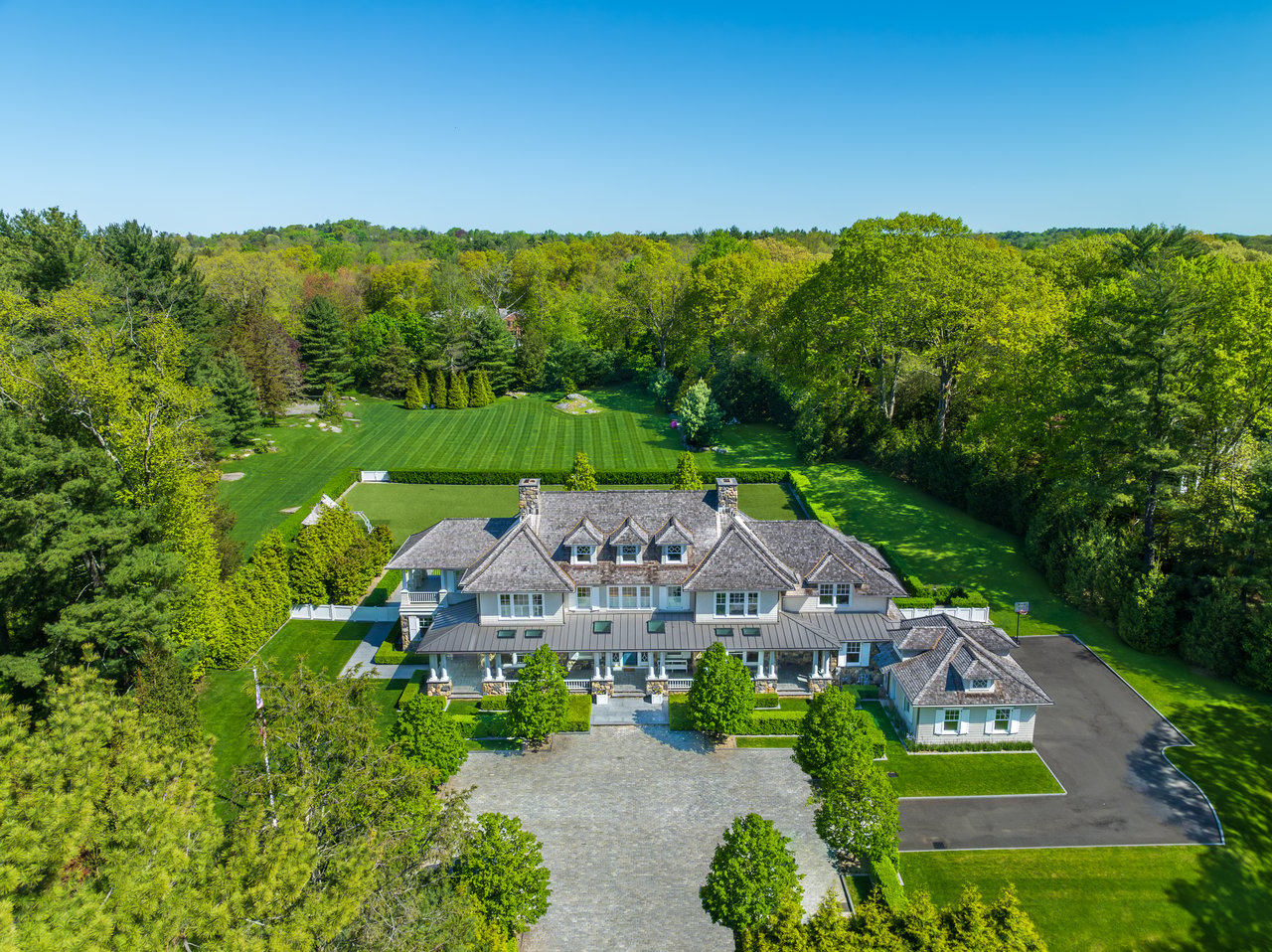 11 French Rd