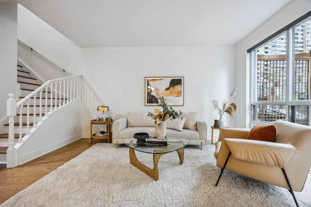 18 Spring Garden Ave Unit: 109