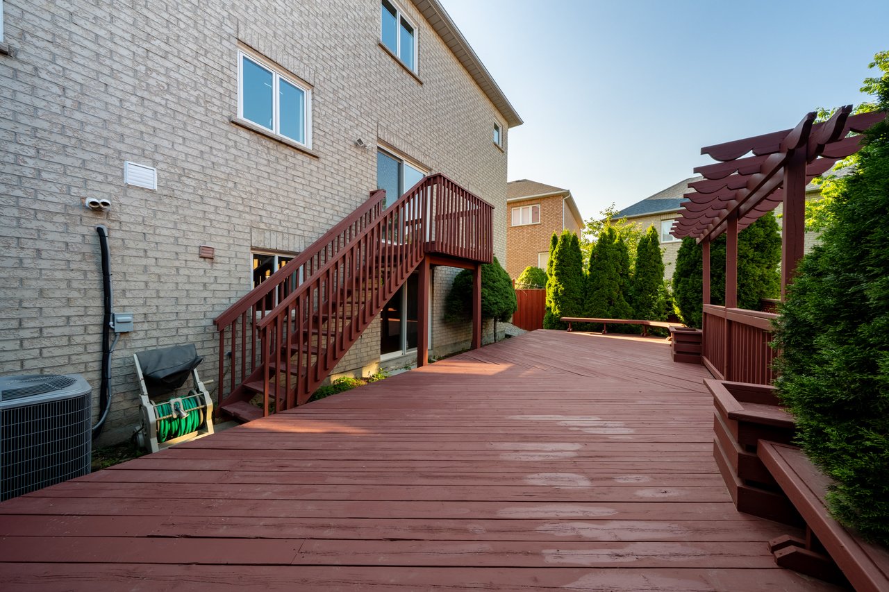 43 Shirley Dr
