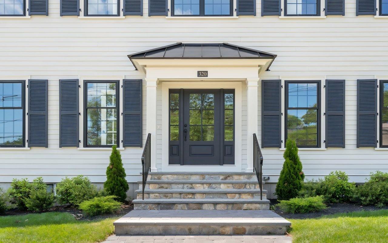 The 10-Second Test: Can Your South Shore Listing Pass the Scroll?