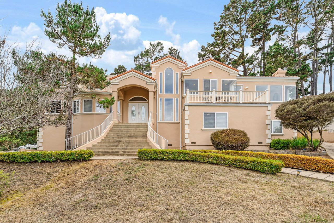 1 Overlook Pl, Monterey