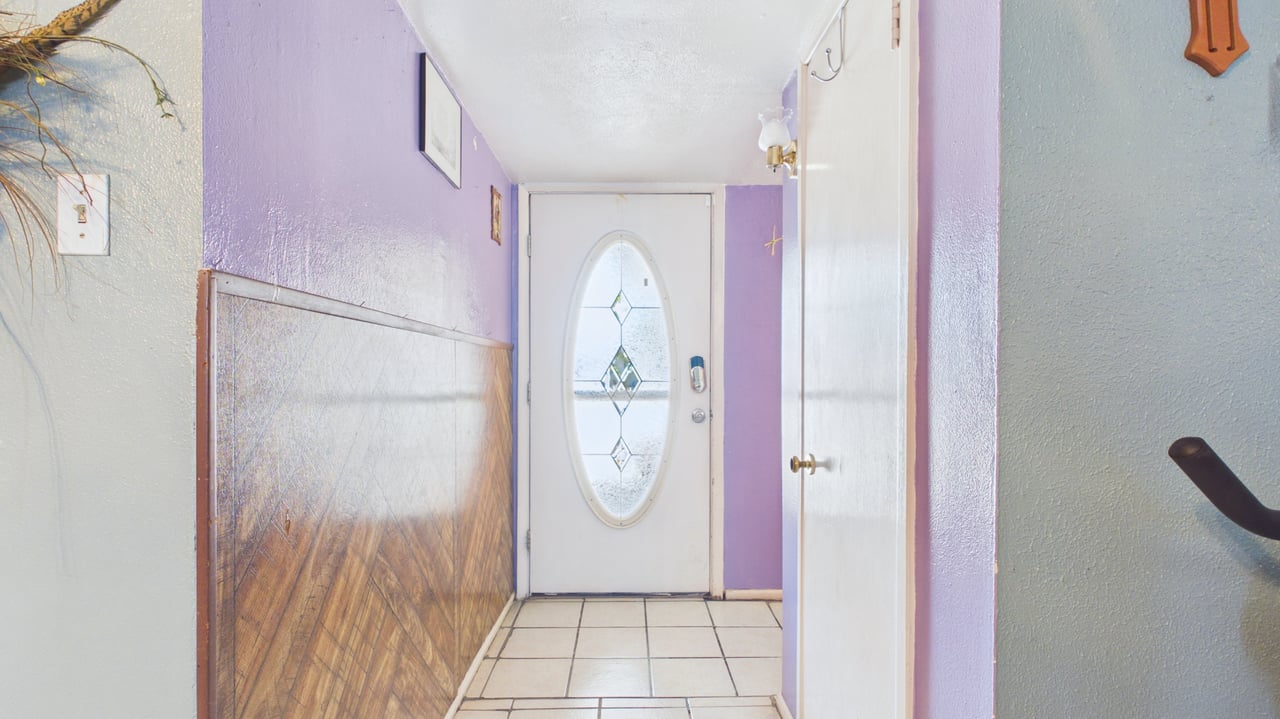 603 S Kenneth Ave.