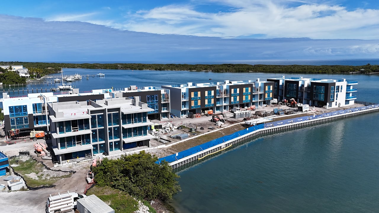 Construction Progress Waterfront at Forte Luxe on the Intracoastal Waterway in Jupiter