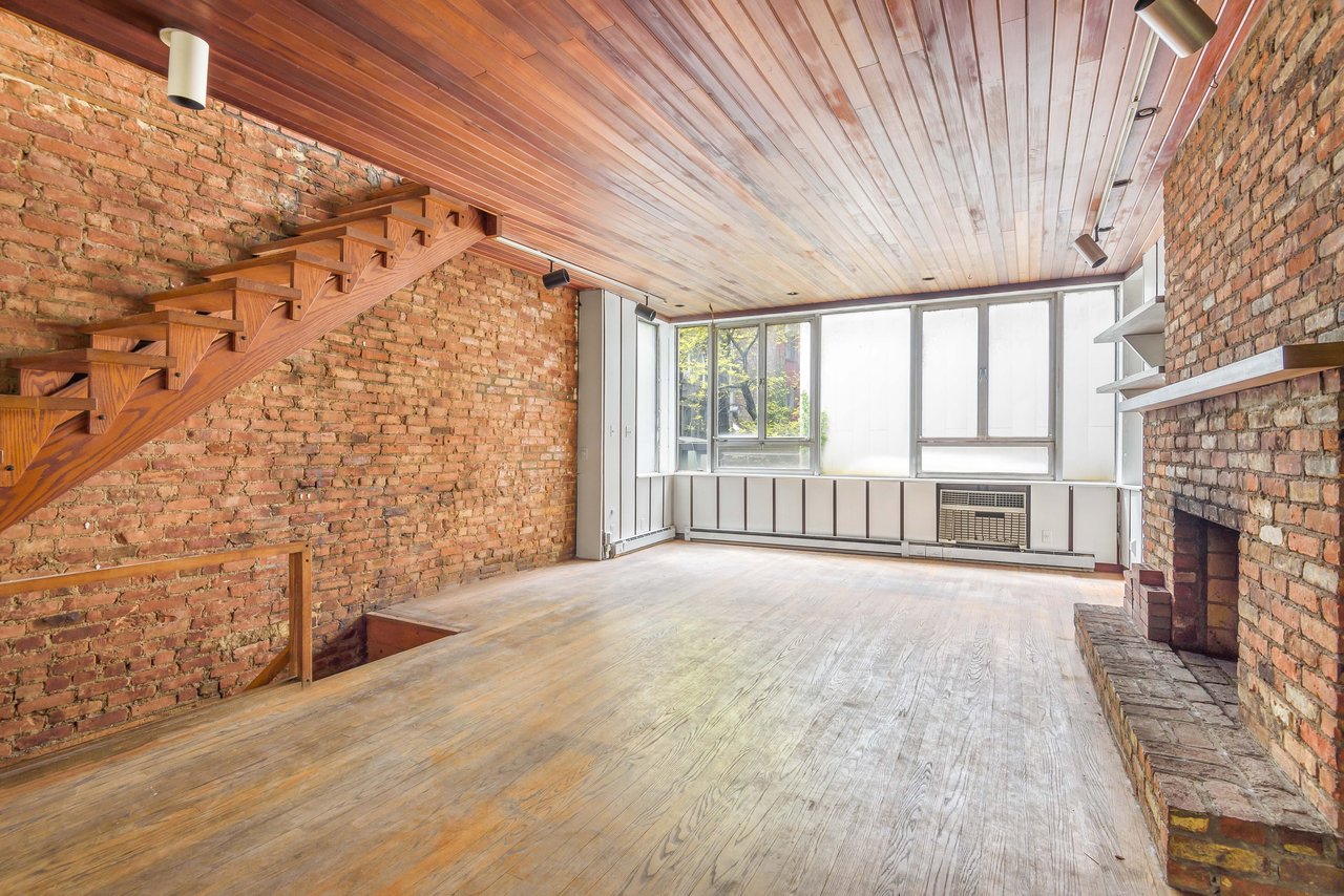 96 Bank St | West Village Townhouse