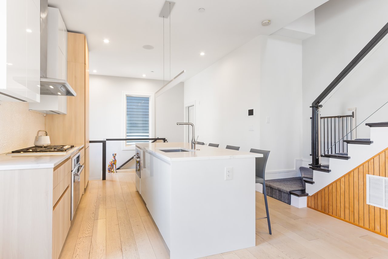 502 E 3rd St # 1, Boston - Luxury Townhome