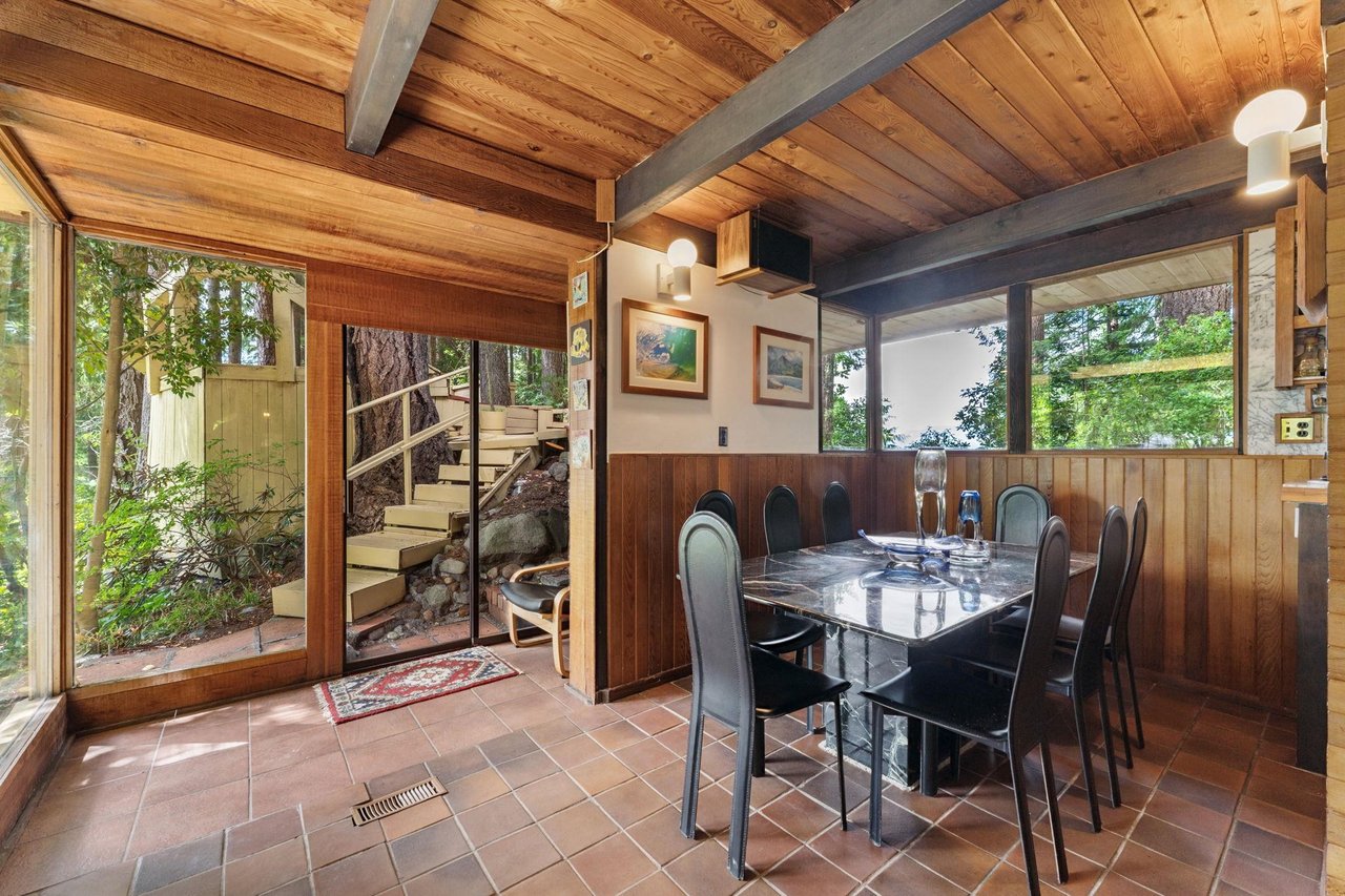 155 Highview Pl