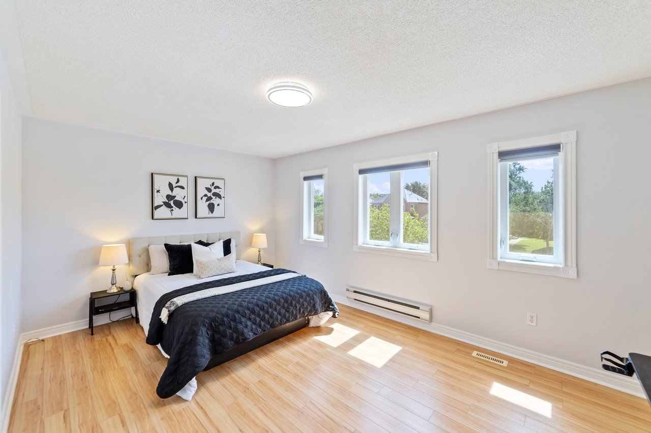 6837 Lisgar Drive