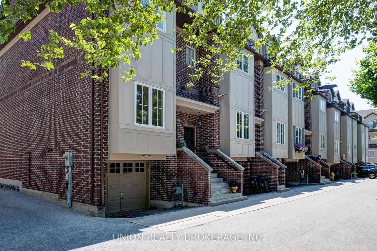 31 Hodge Ln