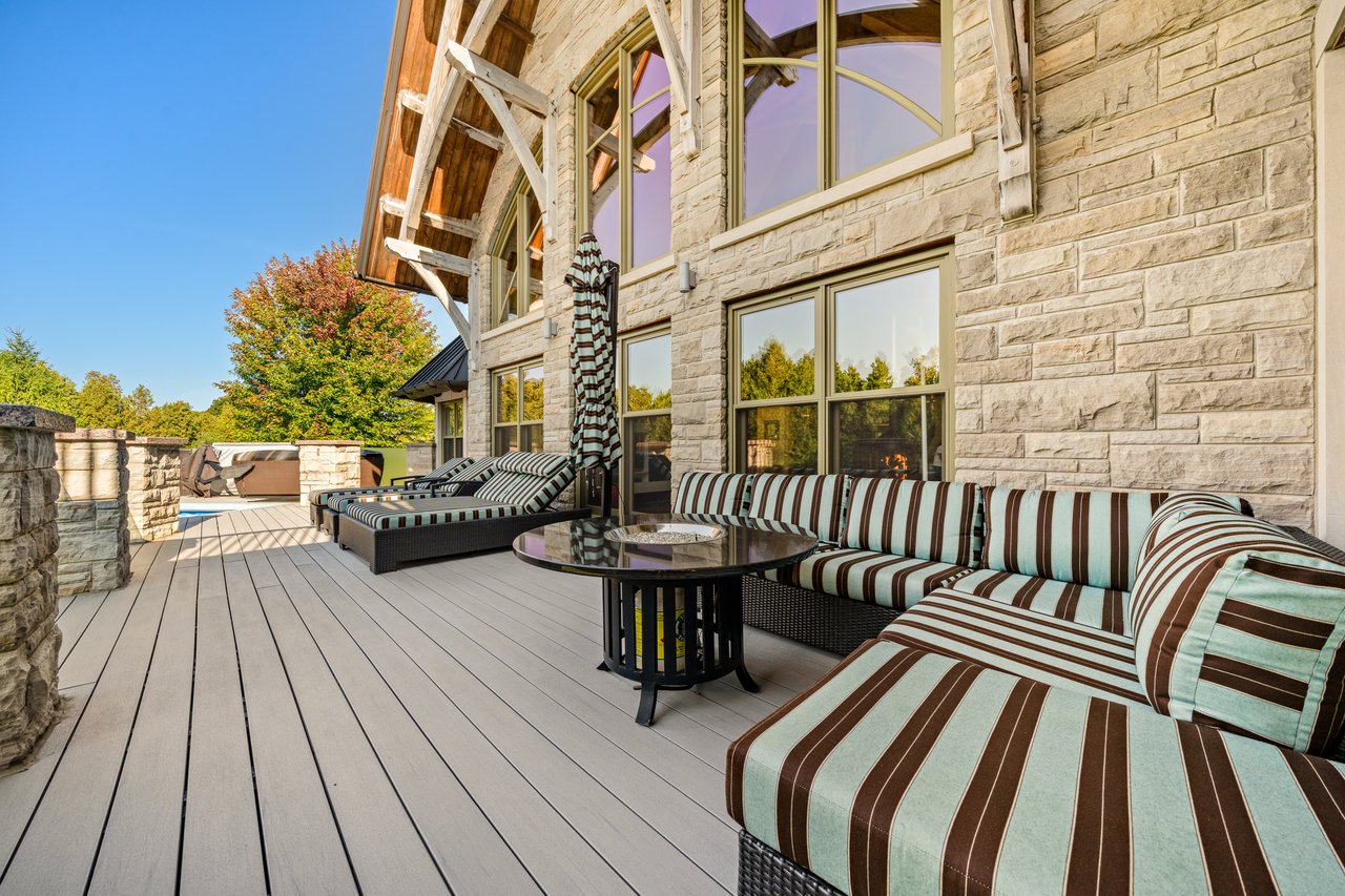  One-Of-A-Kind Residence 