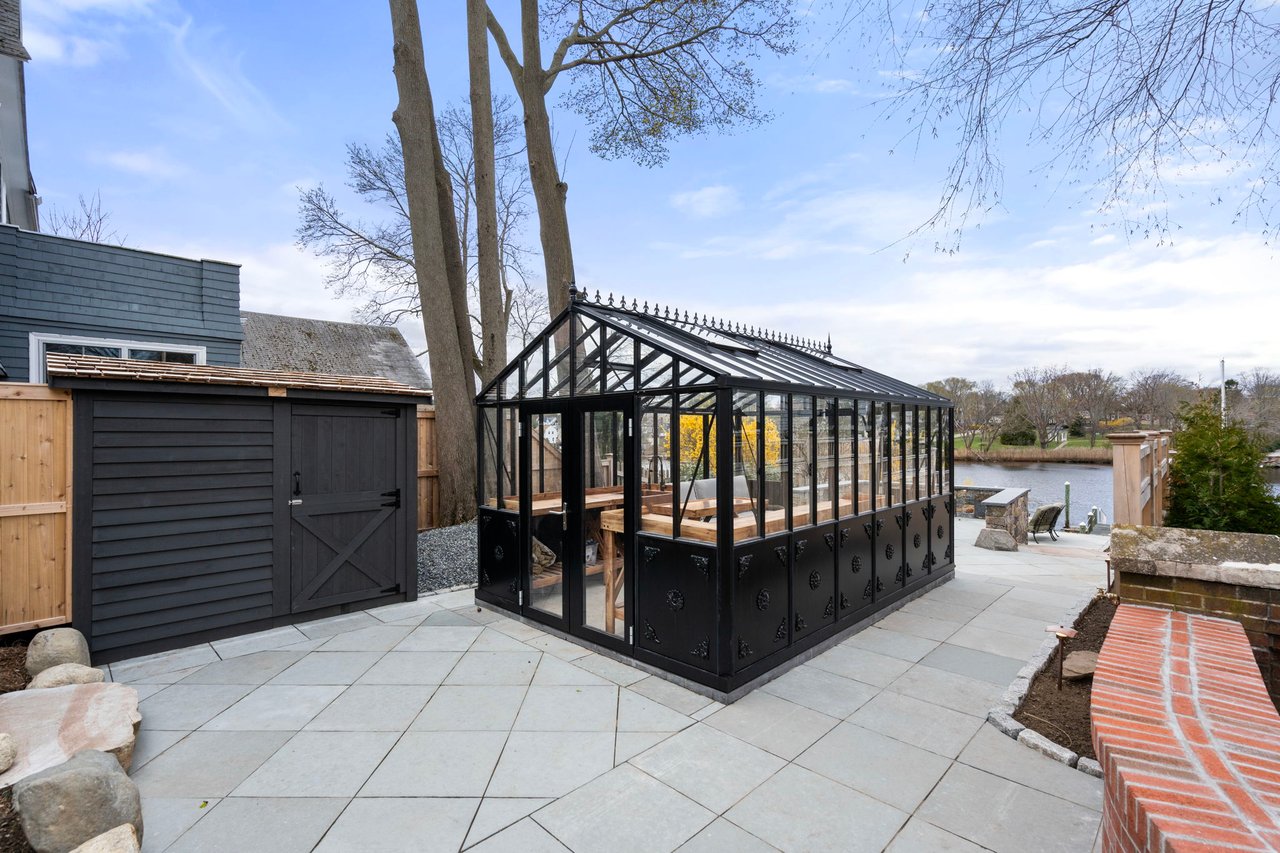 25 Seaview Avenue