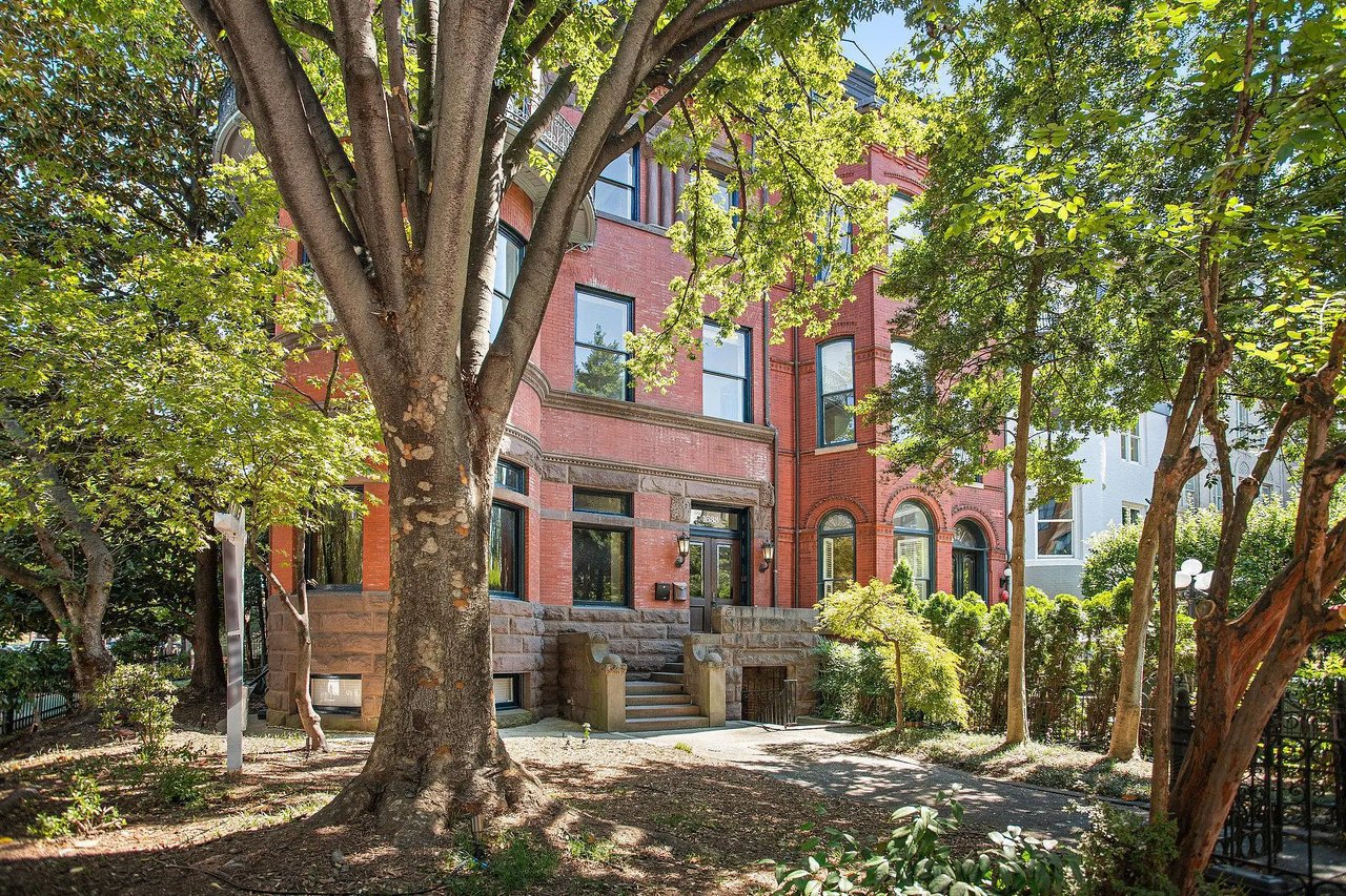 1633 16th St NW