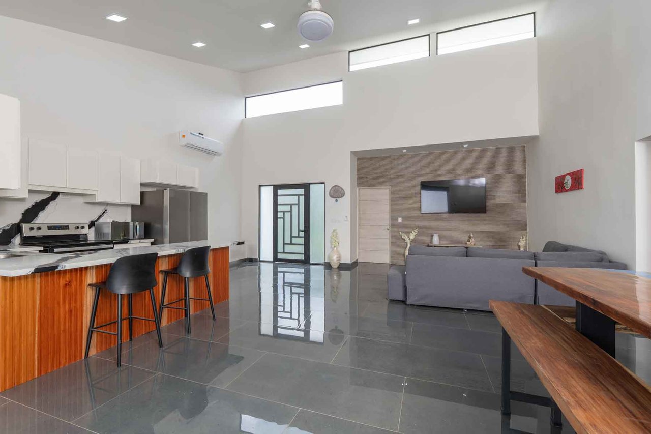 Casa Valle Escondido | Modern 3-Bedroom Home with Guest Studio and Pool Near Tamarindo