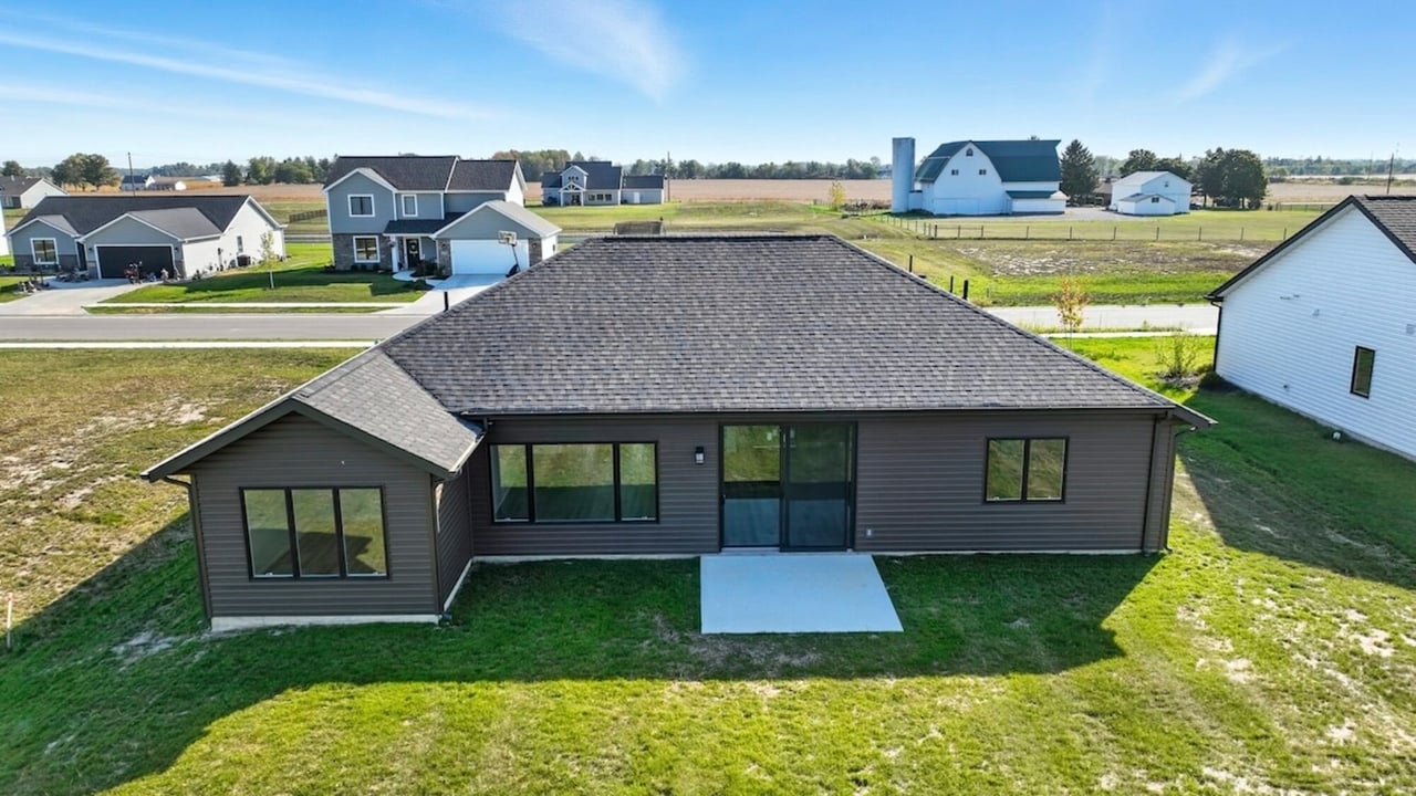 1333 Zenos Blvd