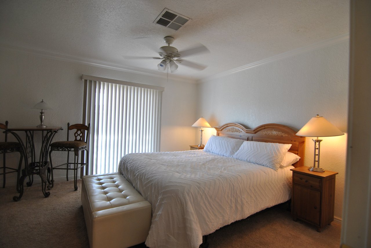 1666 Topaz Dr 