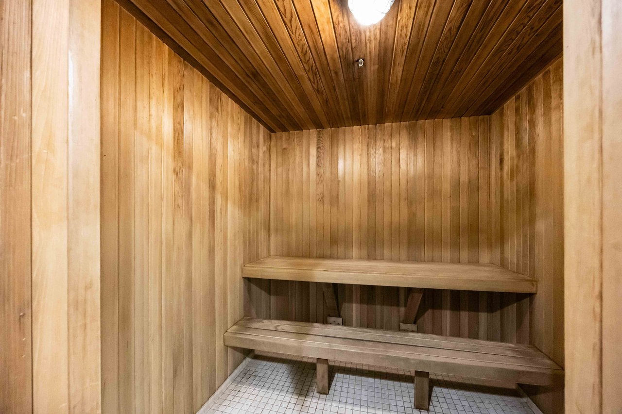 #109 - 18 Spring Garden Avenue, Toronto Unit: 109