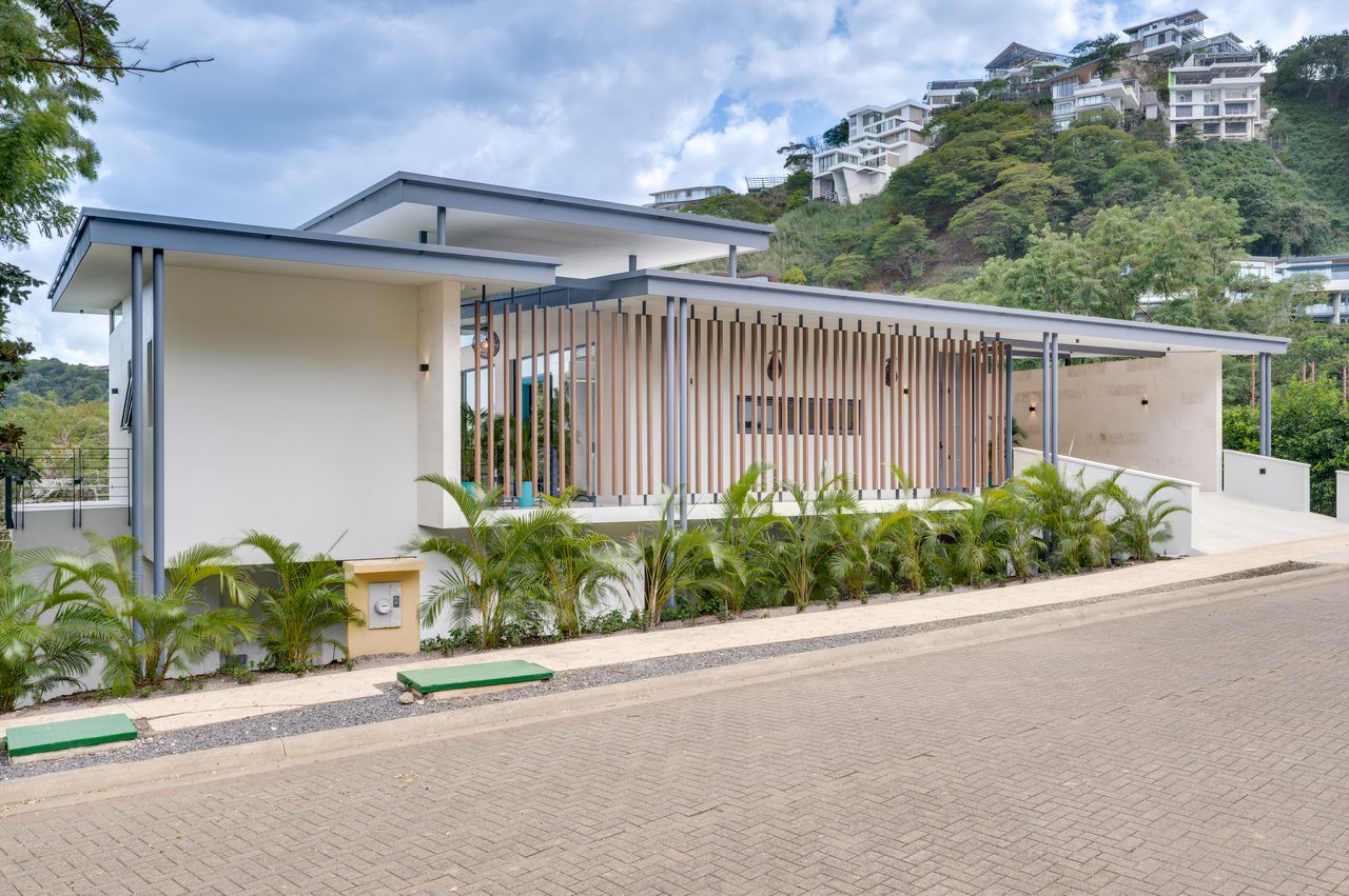Casa Ukiyo, Senderos 6B | Luxury Contemporary Home with Jungle & Mountain Views in Senderos, Tamarindo