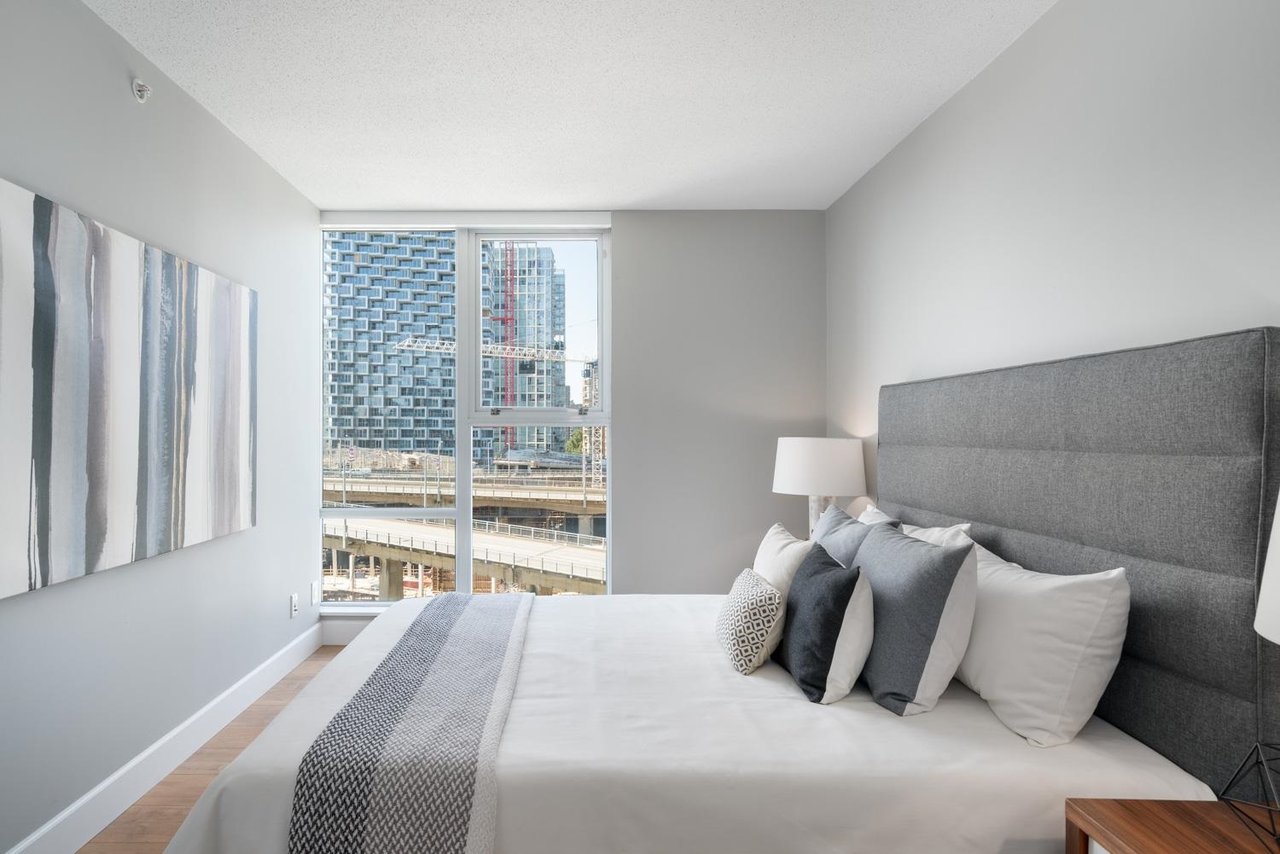 1003-550 Pacific Street, Vancouver