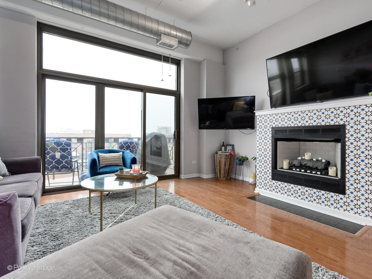 1301 W Madison St (No. 602)