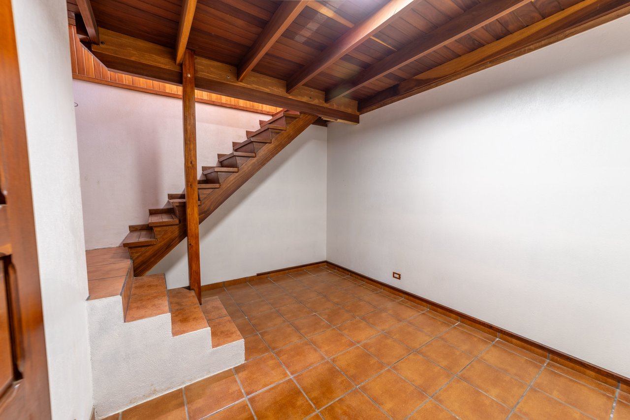 Private Gated Guest House Estate, Escazu, San Jose