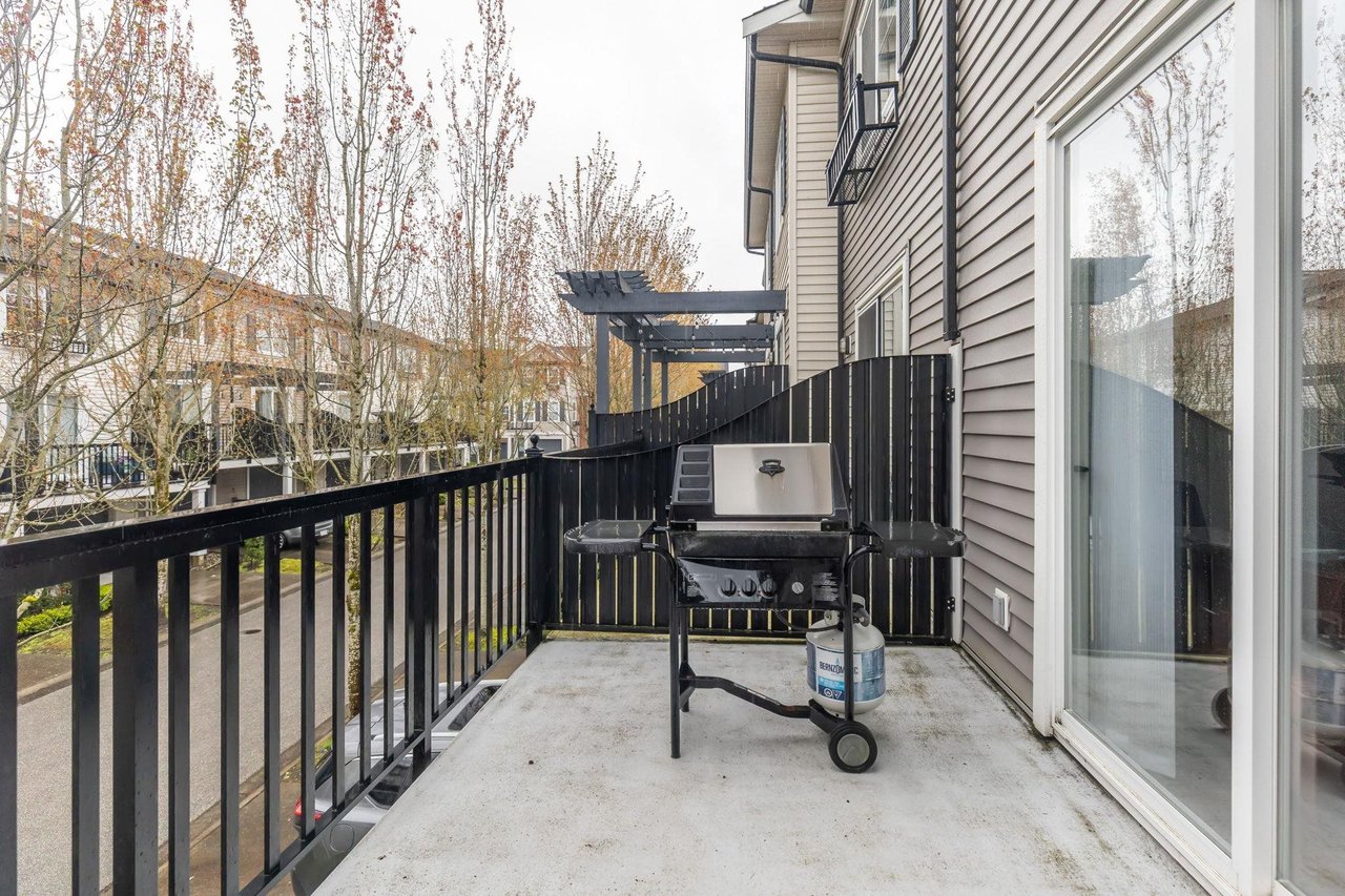 33-7238 189 St