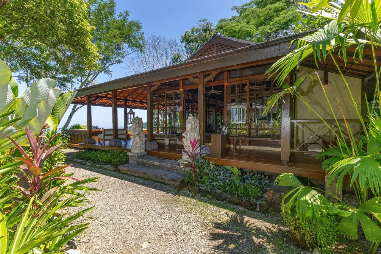 Ocean View Retreat Estate, Dominical, Puntarenas