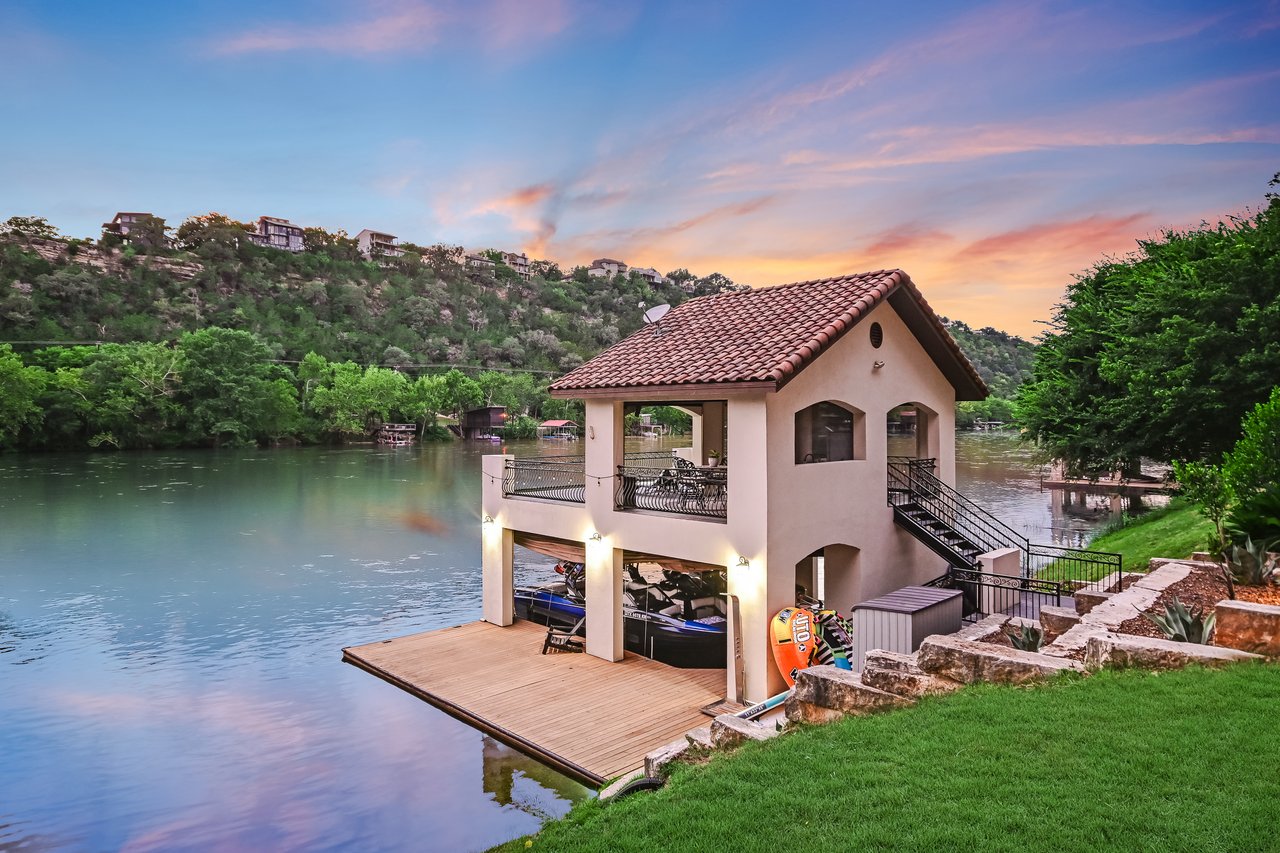 Extraordinary Lake Austin Compound