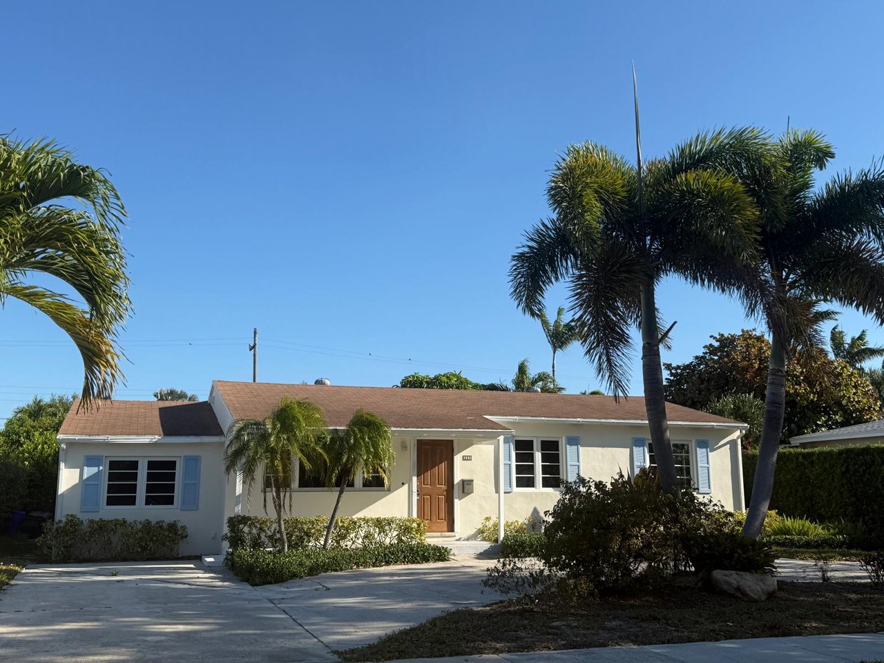 225 Bloomfield Drive