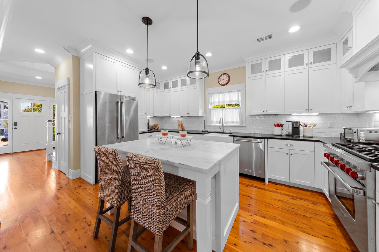 217 Fairview Ave, Beach Haven