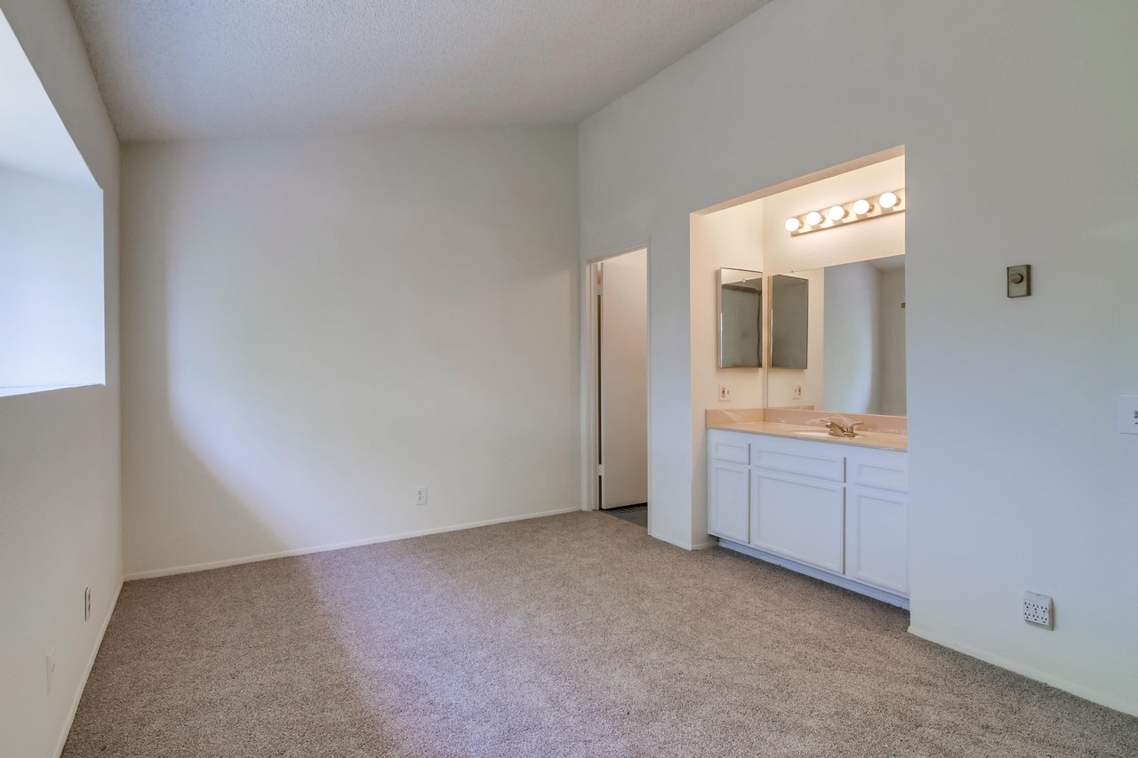 1261 34th Street Unit 28