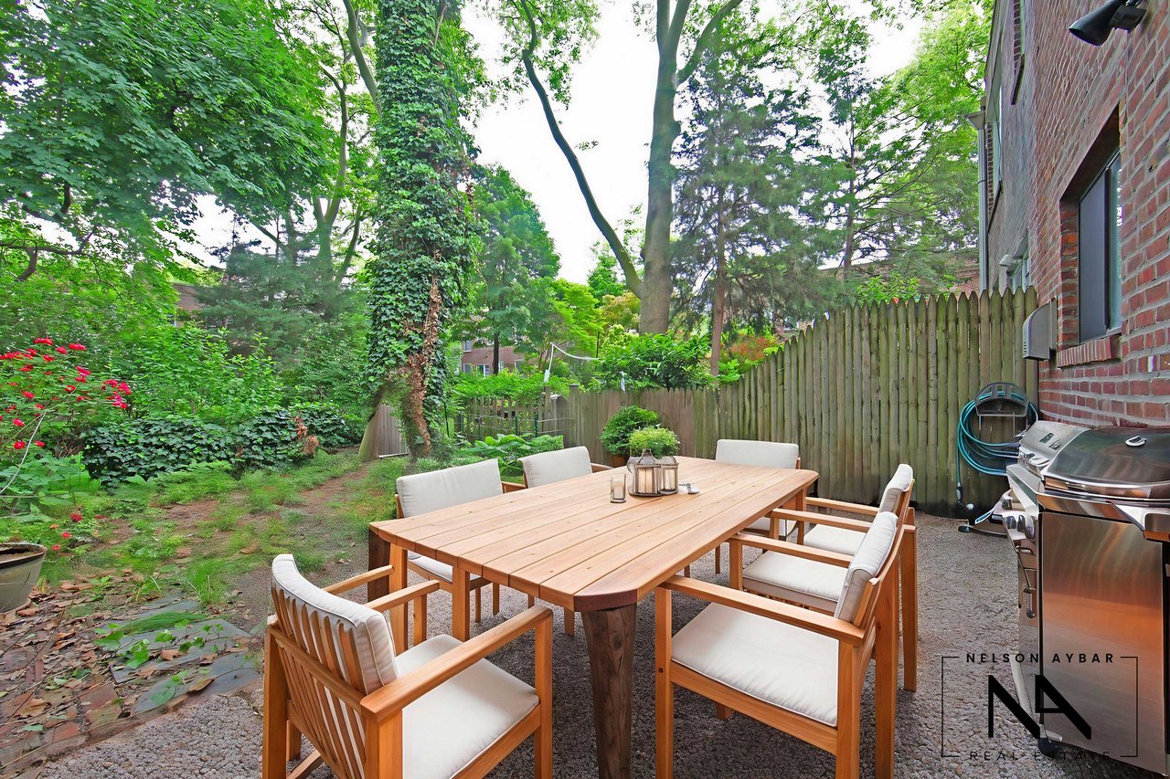 39-13 46th Street