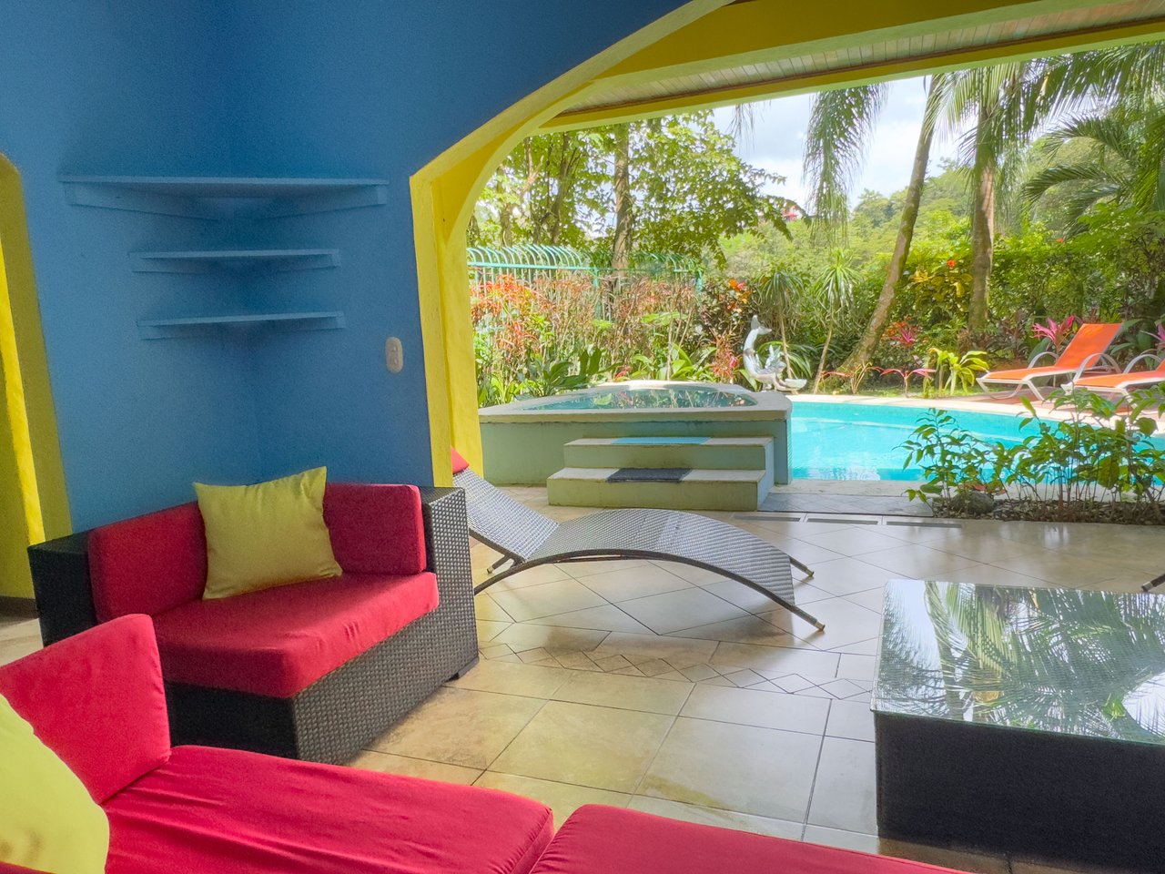 Turn-Key Jungle Retreat Home in Manuel Antonio