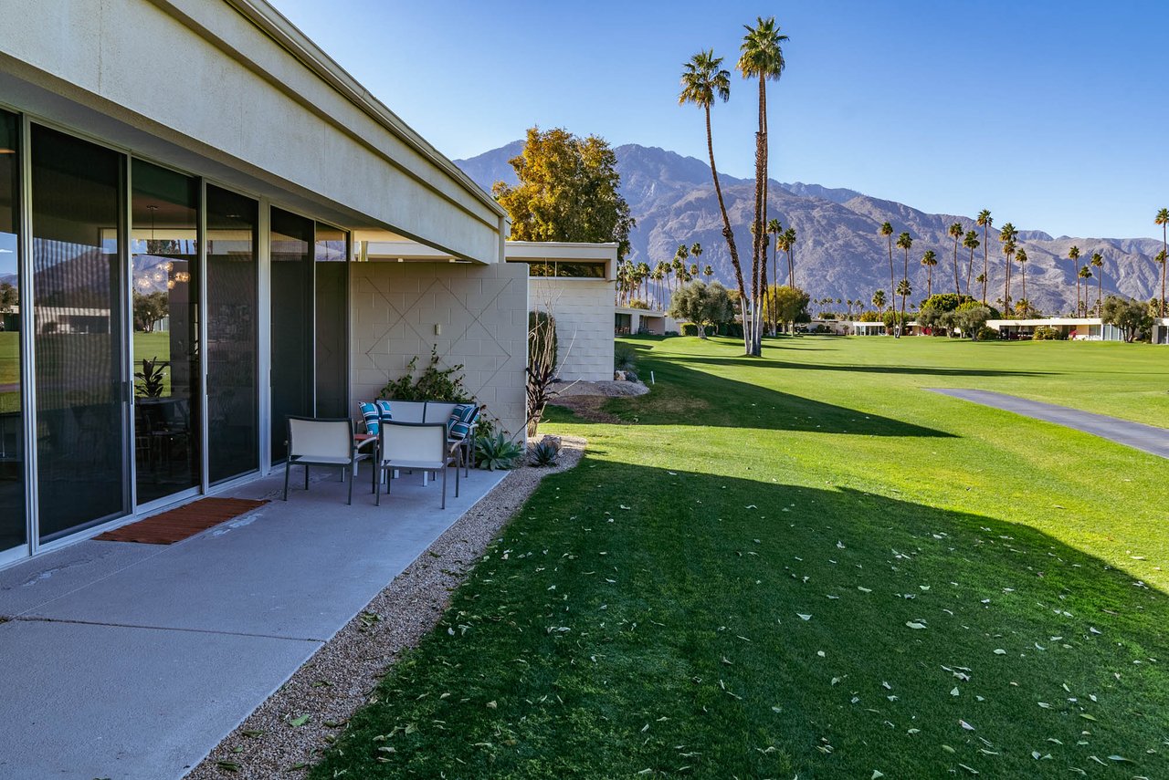 303 Westlake Terrace