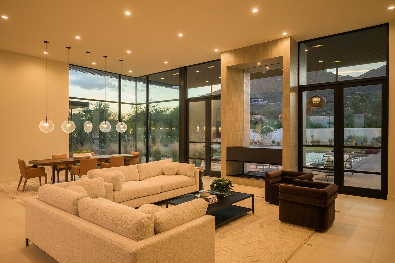 5287 N INVERGORDON Road