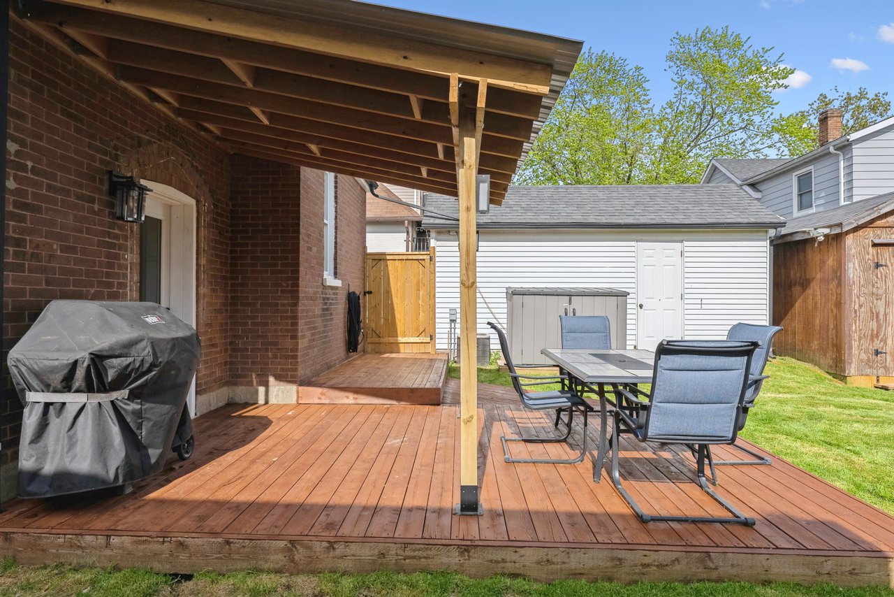 6499 Main Street, Stouffville