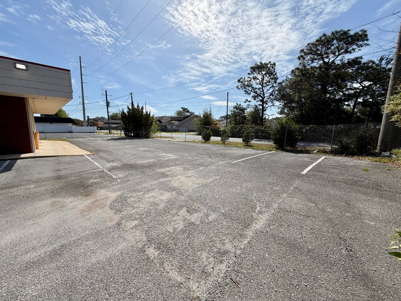 514 Mary Esther Cut Off NW