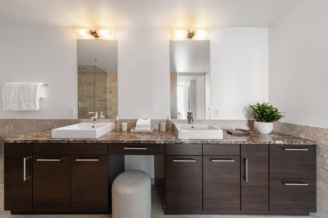 Three-Level SoMa Bay View Penthouse