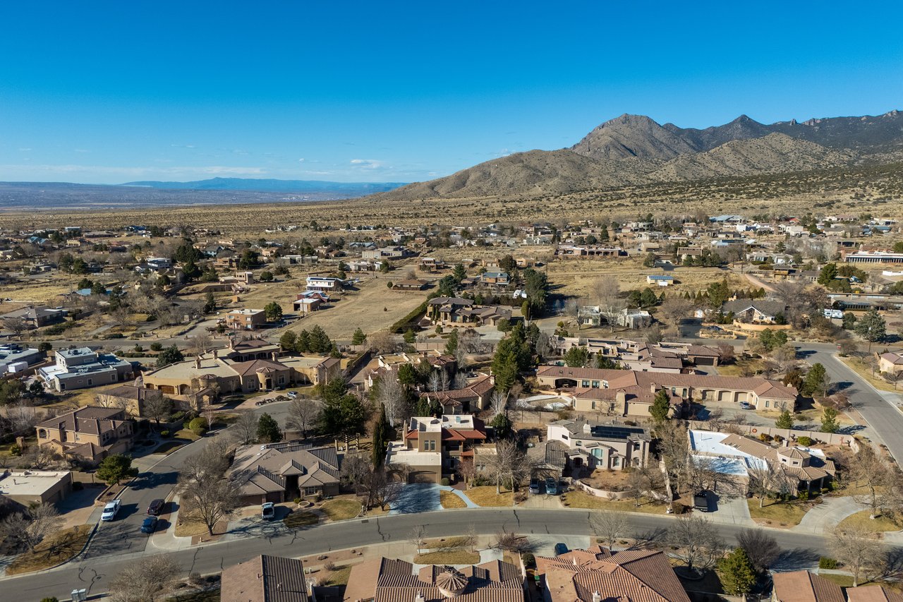 12053 Irish Mist Rd NE