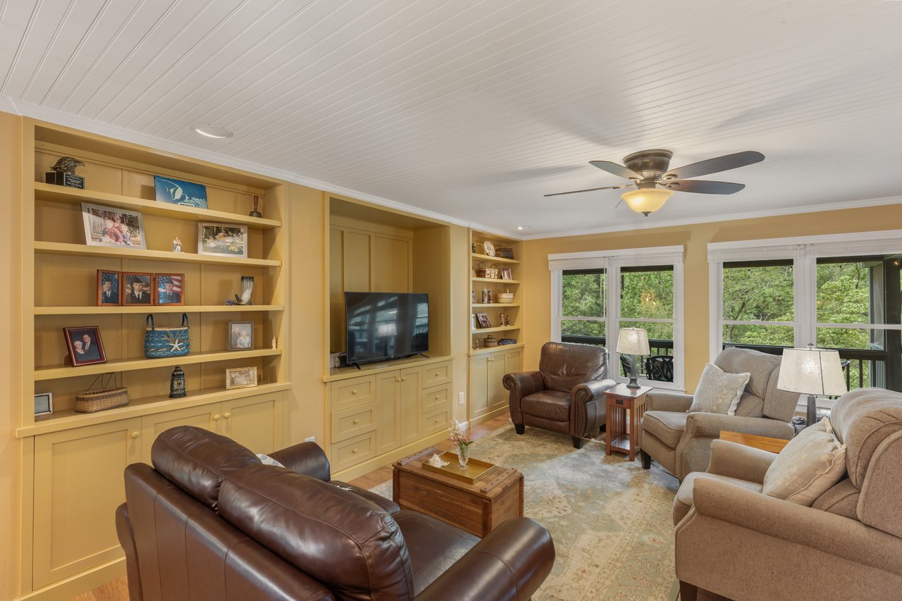 3175 Clear Creek Road