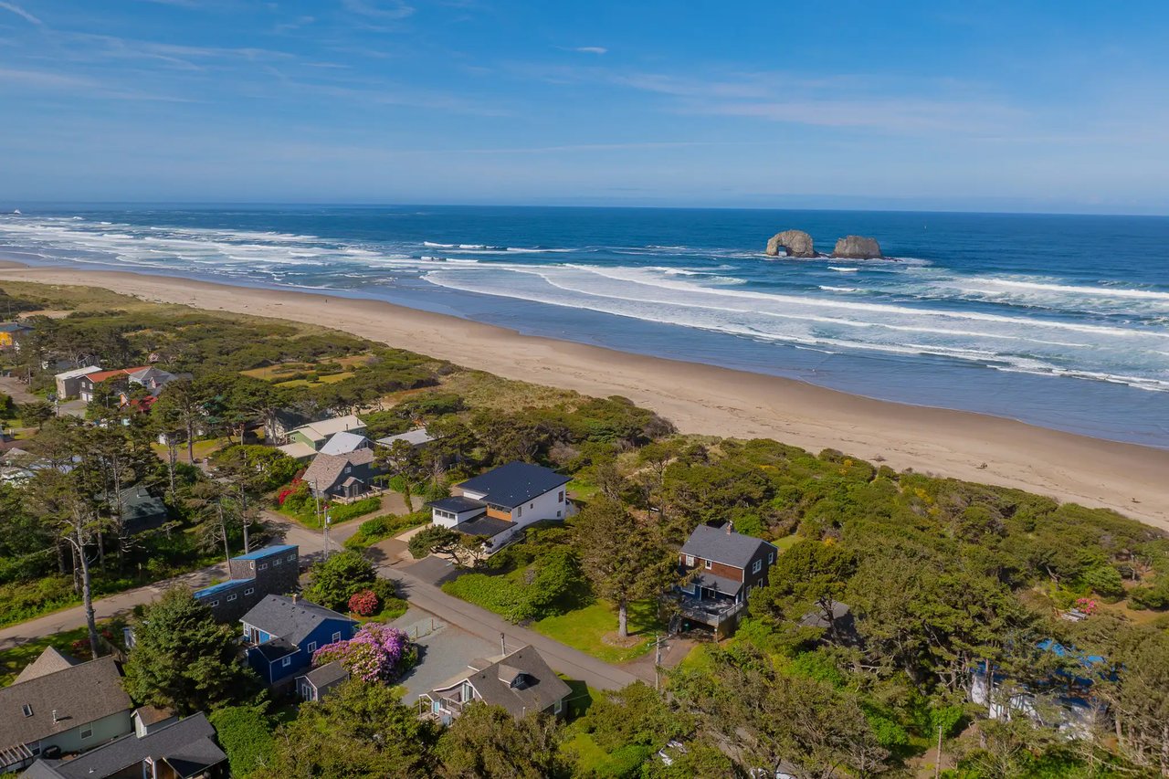 ROCKAWAY BEACH