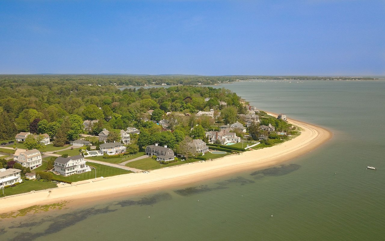 Duxbury