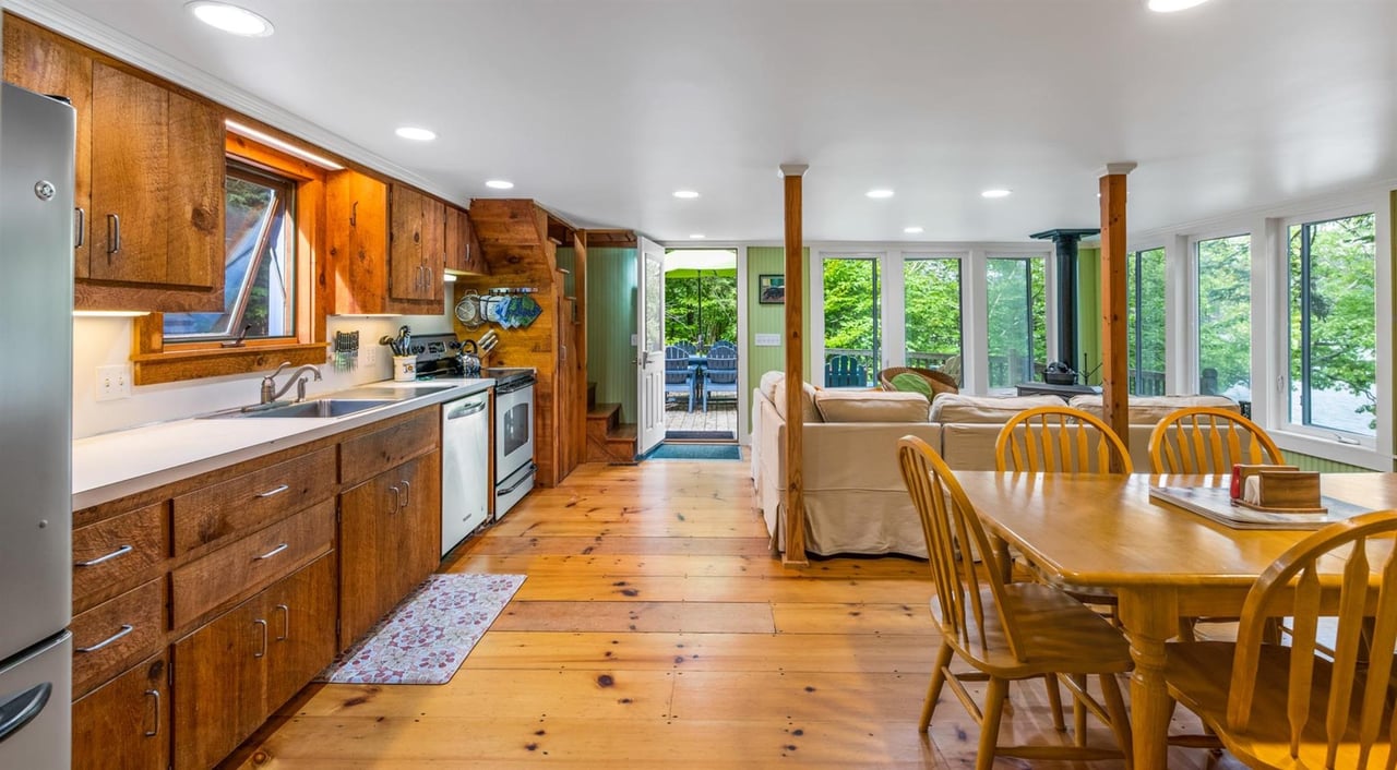 31 Lakewood Manor Rd