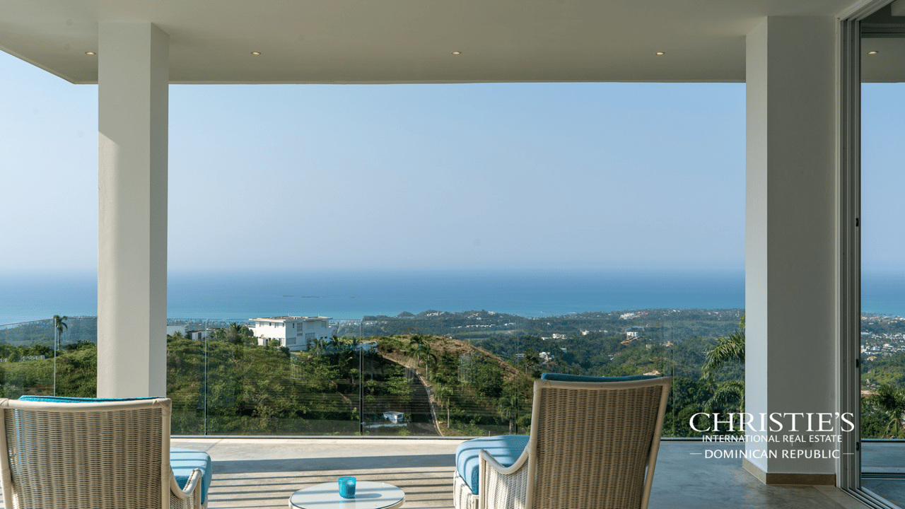 Exquisite Oceanview Villa in Las Terrenas