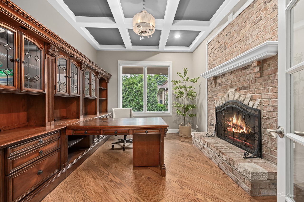 4103 Douglas Road
