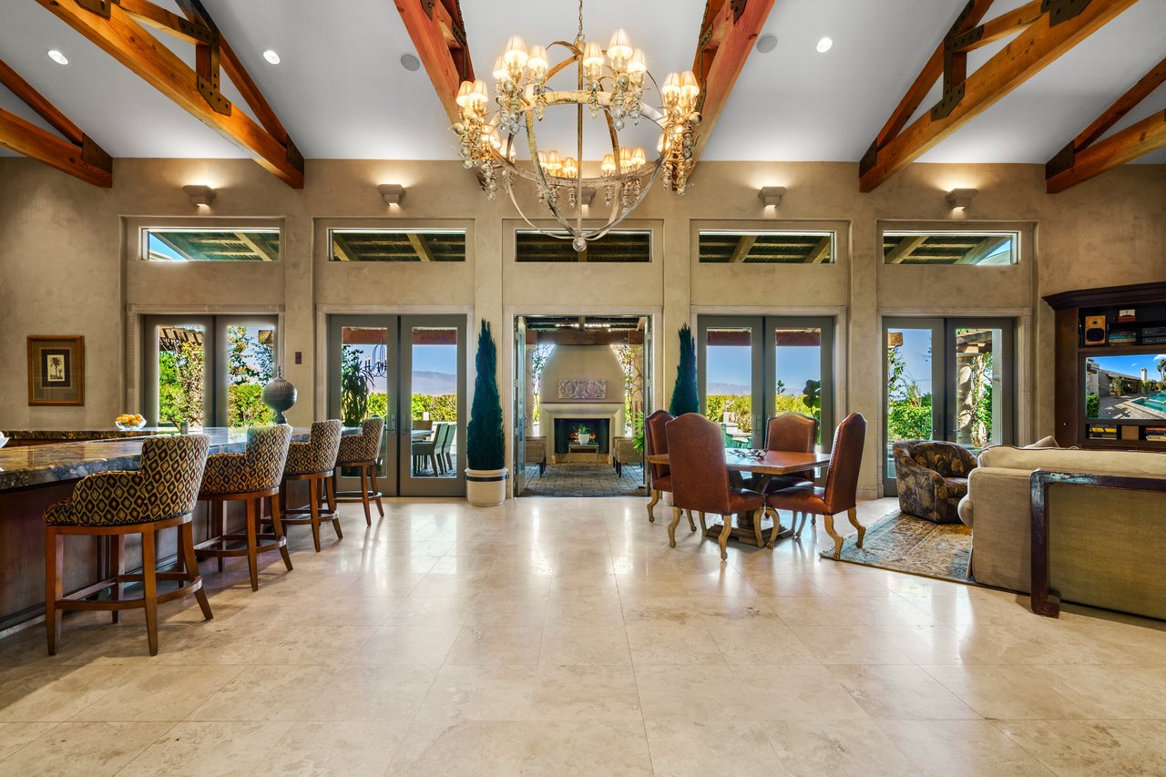 2 Nebulae Way, Rancho Mirage