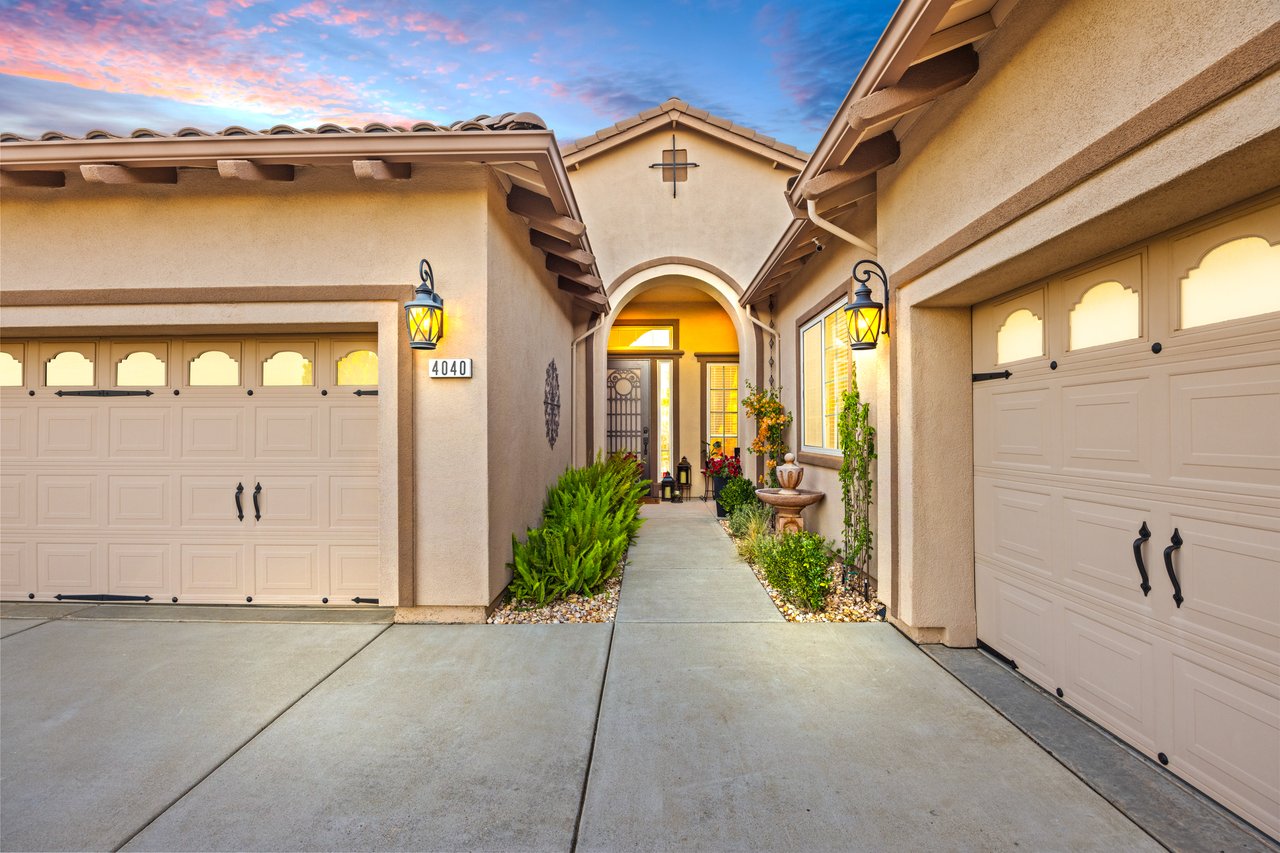 4040 Borderlands Dr